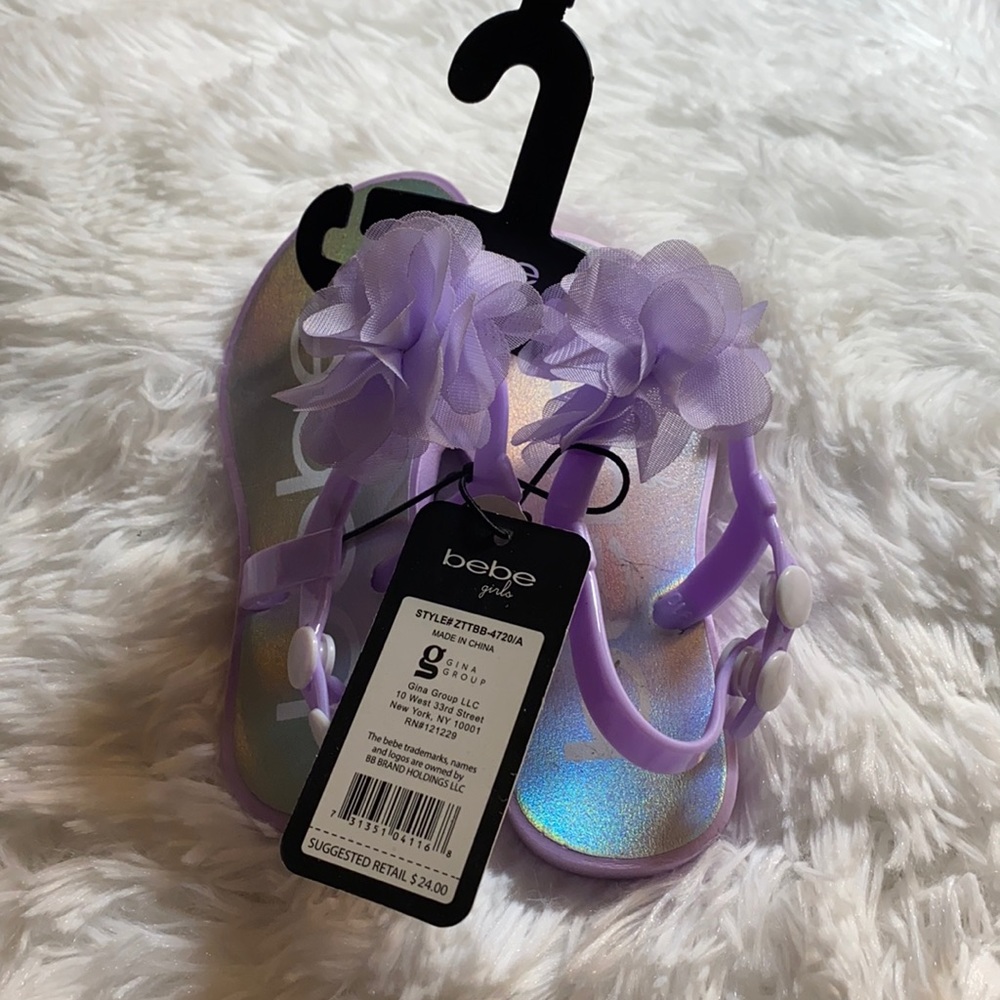 bebe Girls Iridescent Lavender Floral Jelly Sandals